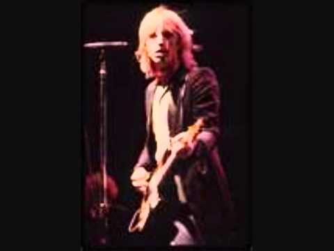 You Wreck Me (Studio) Tom Petty w/ Lyrics
