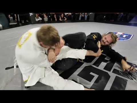 JURIJ SCHIEFENBUSCH vs CHRISTOPH MEYER I GI MAIN FIGHT I JIU-JITSU PRO LEAGUE I BJJ GRAPPLING
