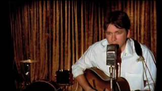 Darren Hanlon - Elbows (Dir. Natalie van den Dungen)