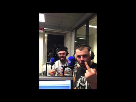 Kleine Sanders - Zand Op Me Bolzak Live Op MNM