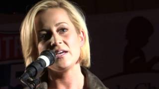 Closer To Nowhere - Kellie Pickler 2/25/14