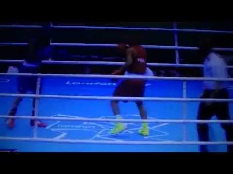 Devendro Singh (India) vs Bayron (Honduras) boxing round of 32 Olympic London 2012