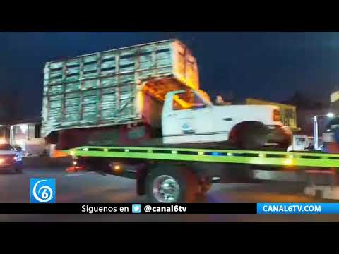 Operativo fortaleza en Zona Oriente asegura 136 Toneladas de Autopartes recupera Autos con reporte