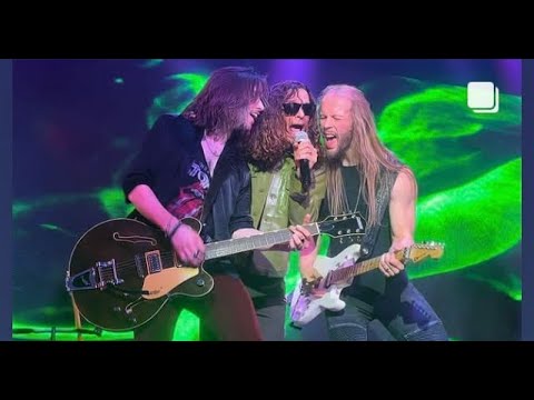 Promotional video thumbnail 2 for The Titans of Rock