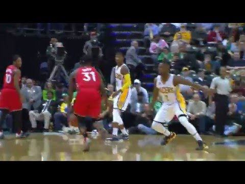 Raptors Highlights: Ross Beats The Shot Clock - March 17, 2016