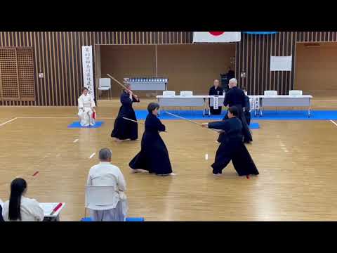 Kanagawa Jodo Taikai 2025 - 7th dan finals: Andy Watson (white) vs Kanako Shimatsu (red)