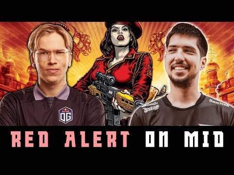 Red Alert on mid — TOPSON and w33 picked THIS HEROES vs each other