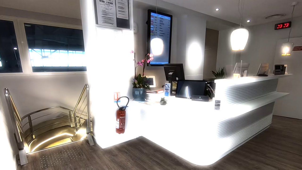 The Infinity Lounge