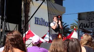 Nick Pitera VidCon 2015 Stairwells