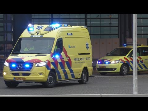 Verschillende Ambulances met spoed in Apeldoorn