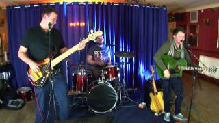 The Amazing &#39;False Alibi&#39; Live at &#39;tvwales Open Mic Night&#39;