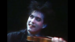 Siouxsie &amp; the Banshees &#39;Slowdive&#39; with Robert Smith 1982