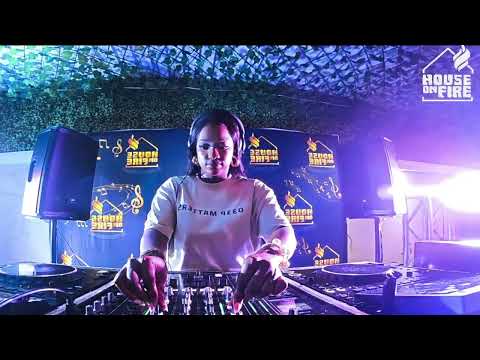 13 - House on Fire (Sunday Sunset Experience) feat Rosetta D33p