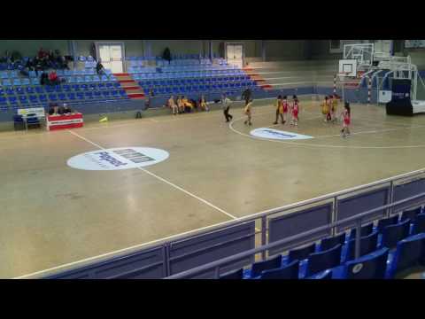 UER PINEDA 66 - MATARO 38 (mini b femenino) 1a parte
