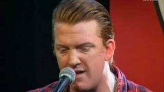 Queens of the Stone Age - 3&#39;s and 7&#39;s (acoustic)