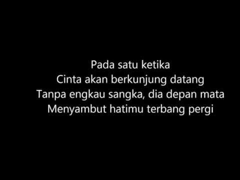 download lagu mp3 mp4 Hazama Di Amaran Mama Lirik, download lagu Hazama Di Amaran Mama Lirik gratis, unduh video klip Hazama Di Amaran Mama Lirik