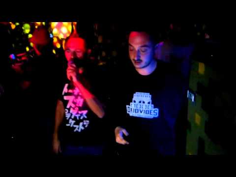 OBF ft Shanti D//Dub Club-30 dic 2015 part 3//