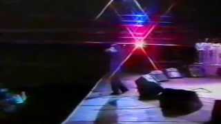 RAPHAEL- FRENTE AL ESPEJO- ( Santiago Bernabeu 1985)