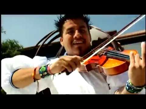 Huichol Musical - Cumbia Cusinela (Video Oficial)