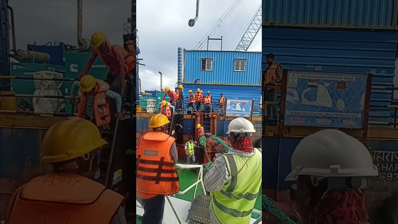 Jack Up Barge crew Change shift #trending #protectivegear #jackup #crewchange