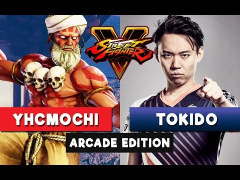 FANTASTIC MATCH! YHCMochi vs Tokido - Dhalsim vs Akuma - Street Fighter V Arcade Edition