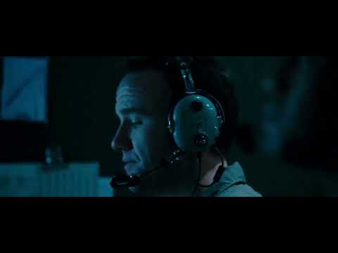 The Bourne Legacy - big rifle:-)