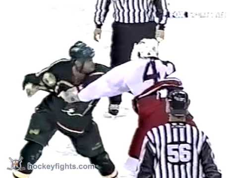 Matt Johnson vs Jody Shelley