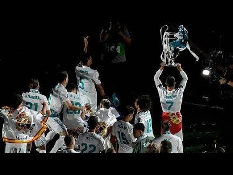 Comemoração do Real Madrid no Santiago Bernabeu - Entrada dos jogadores