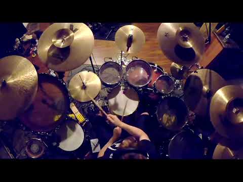 Marco Minnemann and David Pastorius solo trading