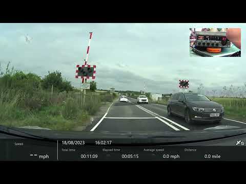 Harrier CBX CB27/81 UK FM CB radio -  On The Air test