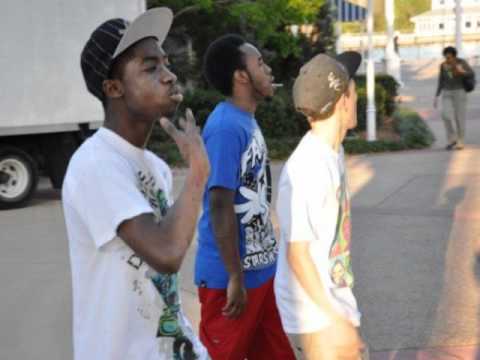 Drake-Houstatlantavegas (Remix) - Chyron