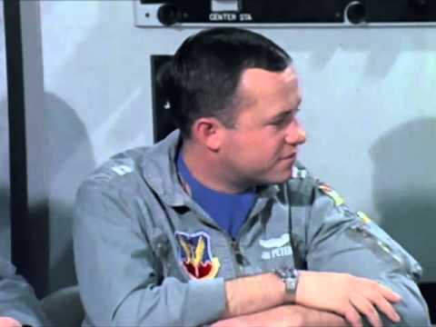 Boeing KC-135 Stratotanker: Militärflugzeuge mit Luftbetankung - CharlieDeanArchives