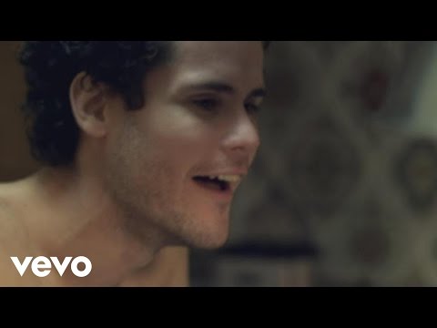 48 Roses video