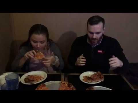 Best Of Mass Pizza: Juízes visitam Santarpio's Pizza em East Boston