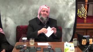 ماحكم العمل في بيع اجهزة الموبايل الحديثة والكمبيوتر علما بأن اغلب الذين يشترون ليس عندهم ألتزام في image