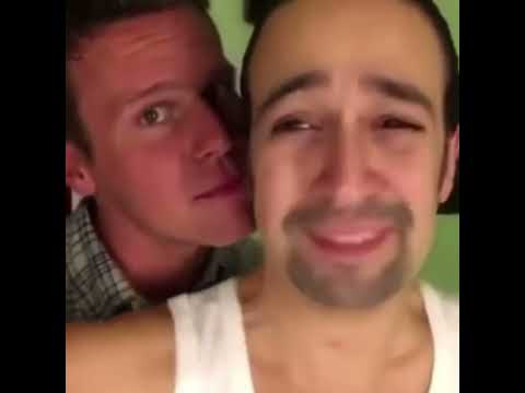 Lin Manuel Miranda and Jonathan Groff acting like a married couple for one minute straight😍