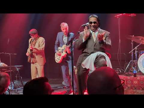 Mud Morganfield performing "I want to be loved" by his father Muddy Waters