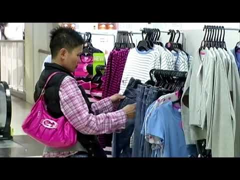 M&S錄得94年來首次虧損 (M&S records first loss in 94 years)