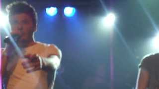 Auryn - Away (Razzmatazz)