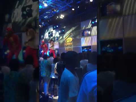 Oladips and Wazzyno performs Mu Standing on stage #BBN Big brother 2018 in South Africa.