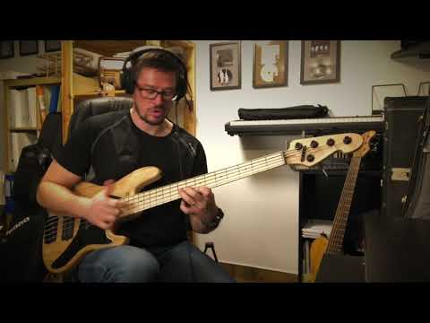 Sandberg California TM4 Super Light 2026 - Roasted Neck Matt Redburst Bass Guitar image 15