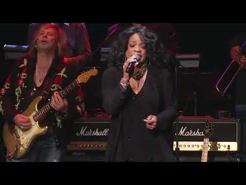 Evelyn "Champagne" King at the Pompano Beach Cultural Center May 21st, 2022