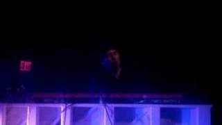 Butch Walker (live in Philly 7/25/06) - Dominoes