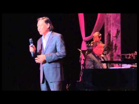 Hoa muộn - Quang Tuấn