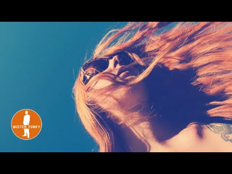 Julian The Angel, Lissat - Sun Is Shining (Original Mix) [Funky House Music]