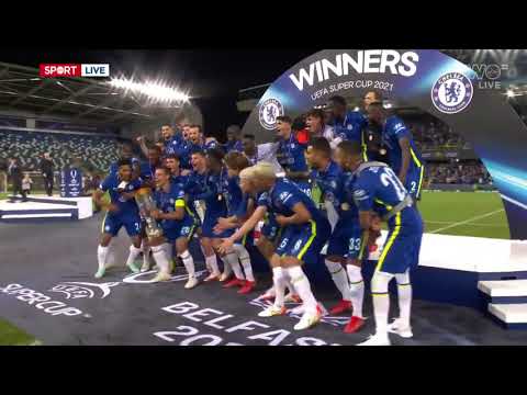 Chelsea lift the UEFA Super Cup!