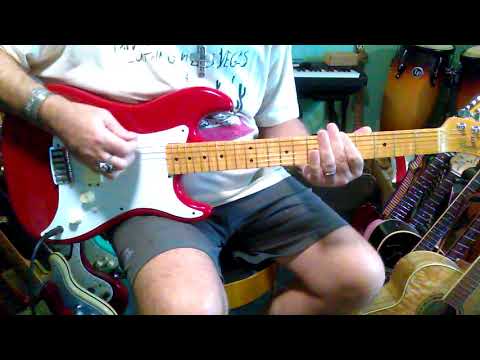 Fender Bullet H-1 with Maple Fretboard 1982 - 1983 Red image 9