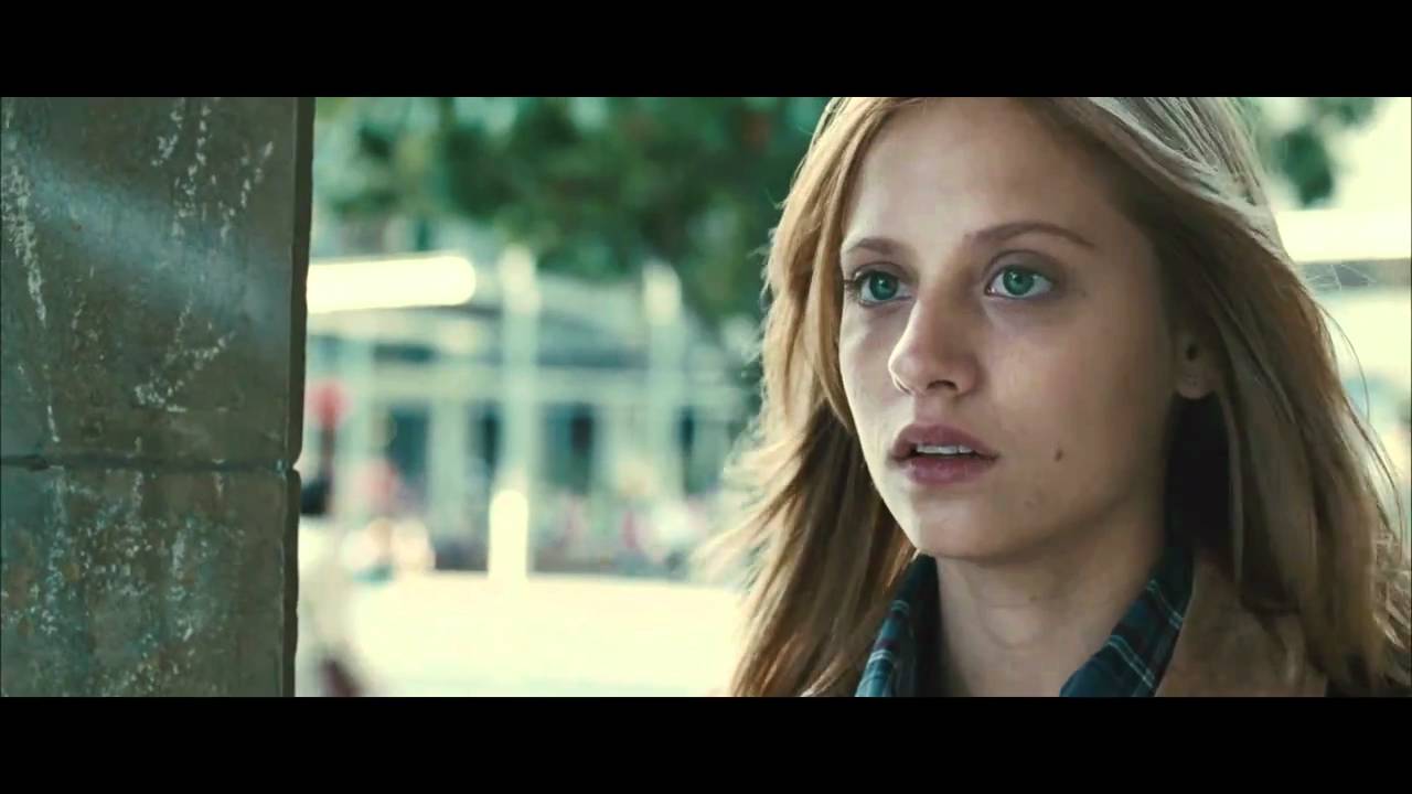 Don't Be Afraid Trailer Thumbnail