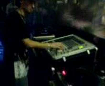 DJ ANTIX playing at SUBDUB june 2008