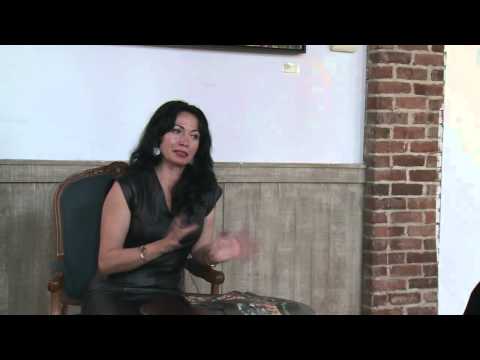 PaginiTV - Interviu Mona Ciciovan